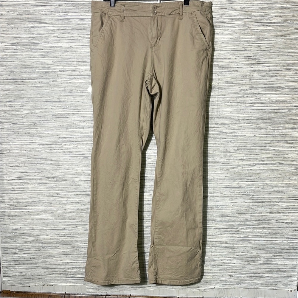 UNIONBAY Tan Wide-Leg Chino Pants – Size 15 Classic Flat Front (698)